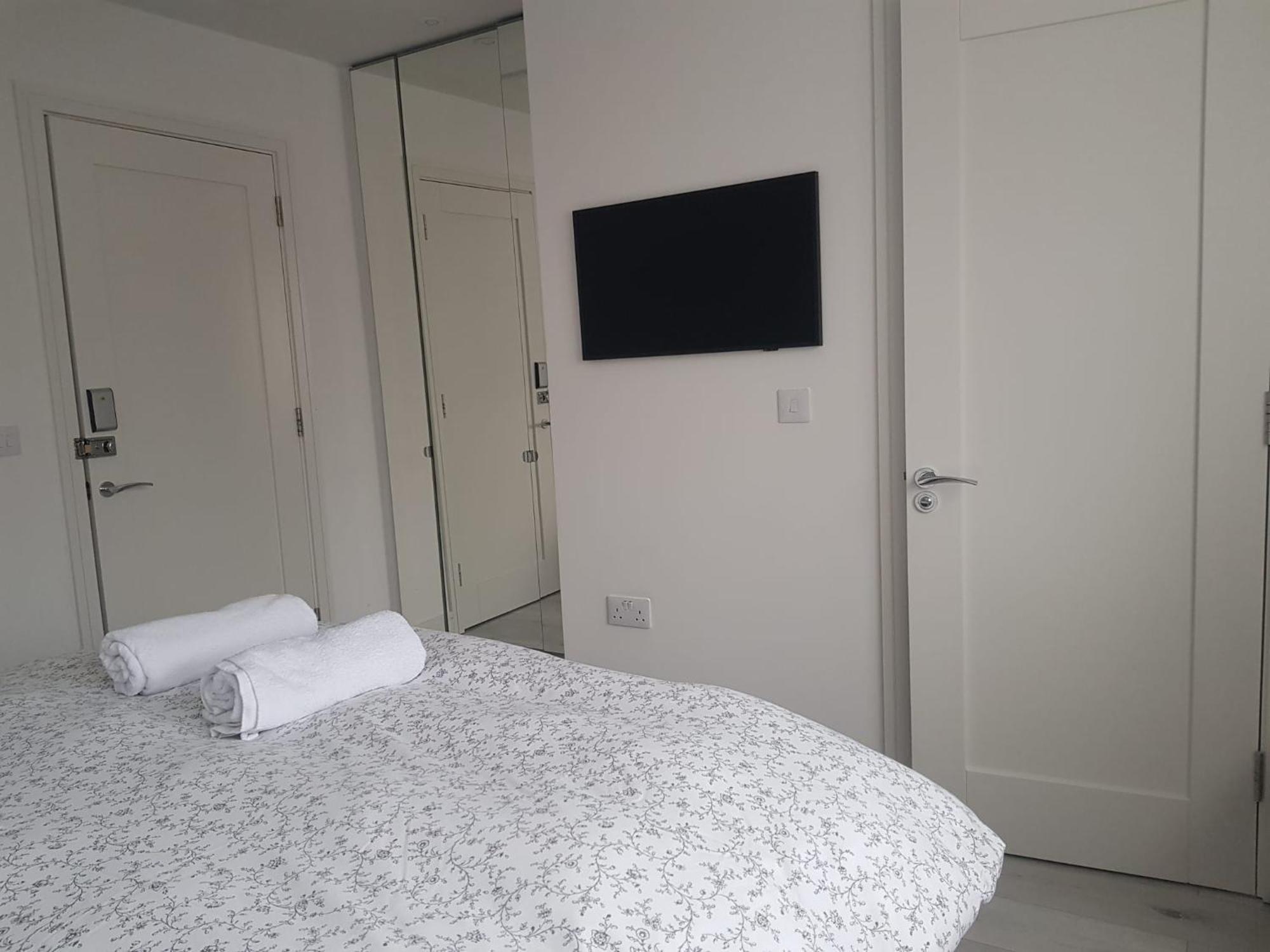 Barnoaks House - Private Room Ensuite Bathroom Homestay Dublin Exterior foto